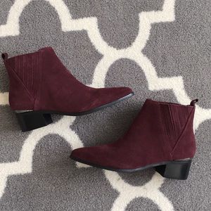 Burgundy guess? Booties
